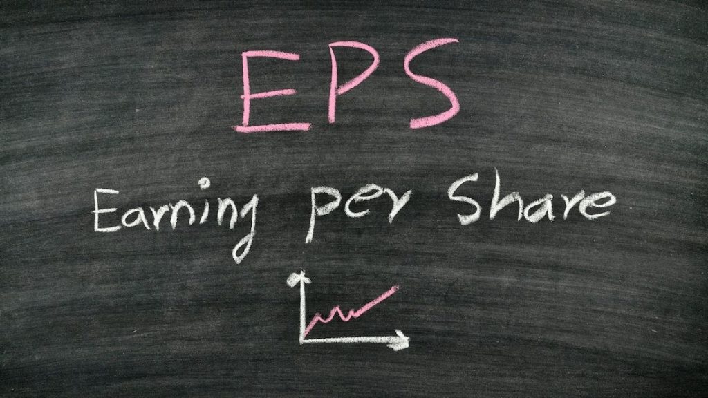什麼是每股盈餘 EPS？