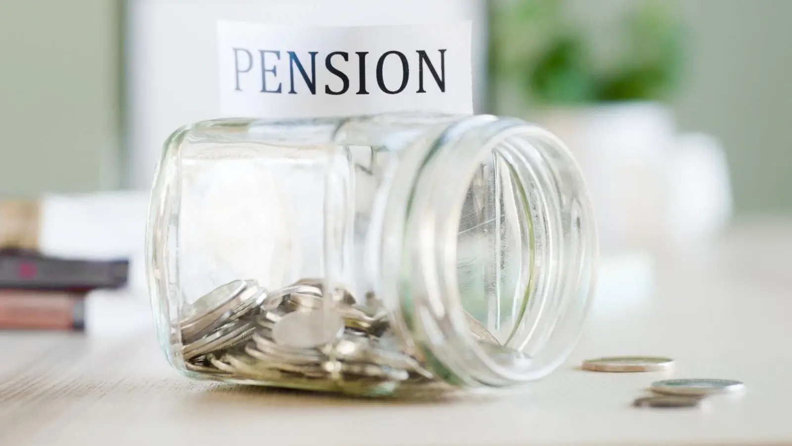 EPF是什么？利息6.3%，怎么算、扣多少？大马人必懂的KWSP退休金- Spark Spark Finance