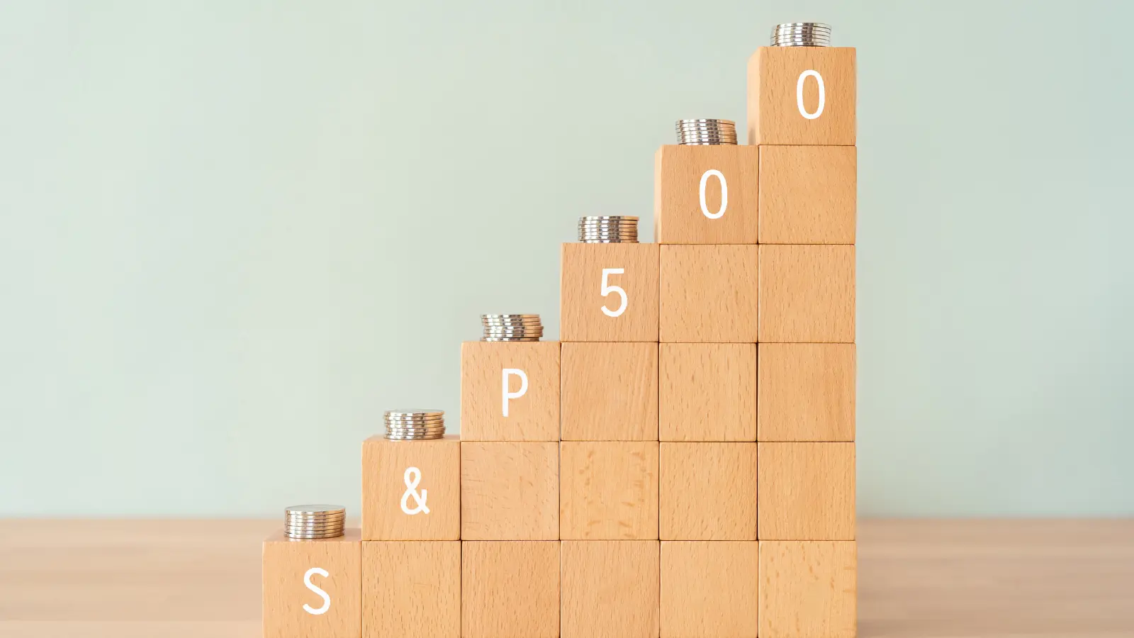 巴菲特持有的標普500ETF是什麽？S&P 500 ETF 推薦- Spark Spark Finance